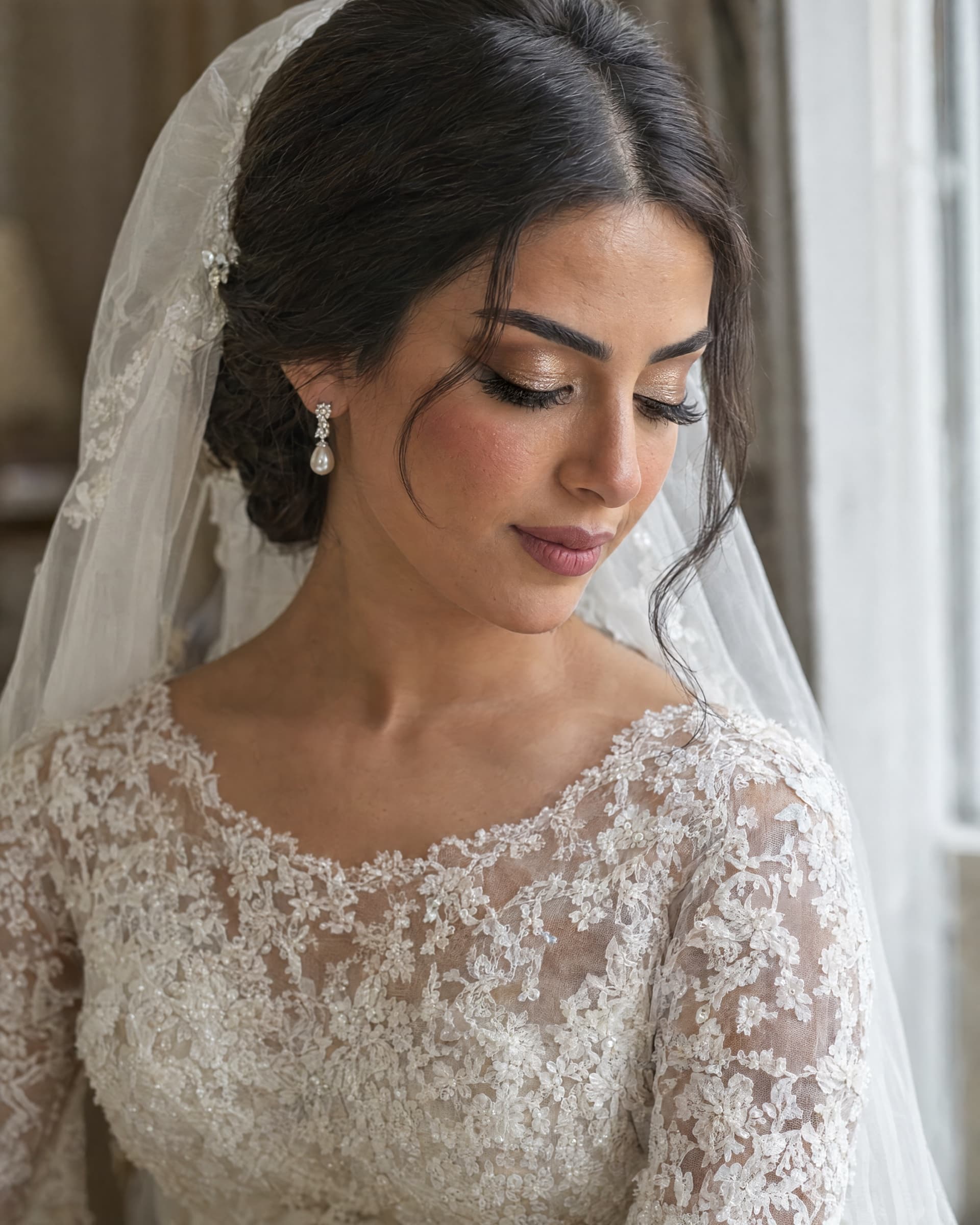 Bridal makeup. The wedding-day look agreed at your trial.